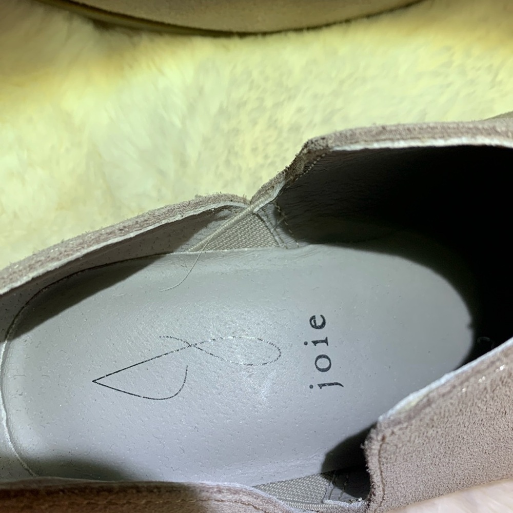 Joie booties taupe suede 7.5 - Picture 6 of 7